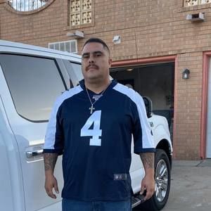 Meet your Posher, James